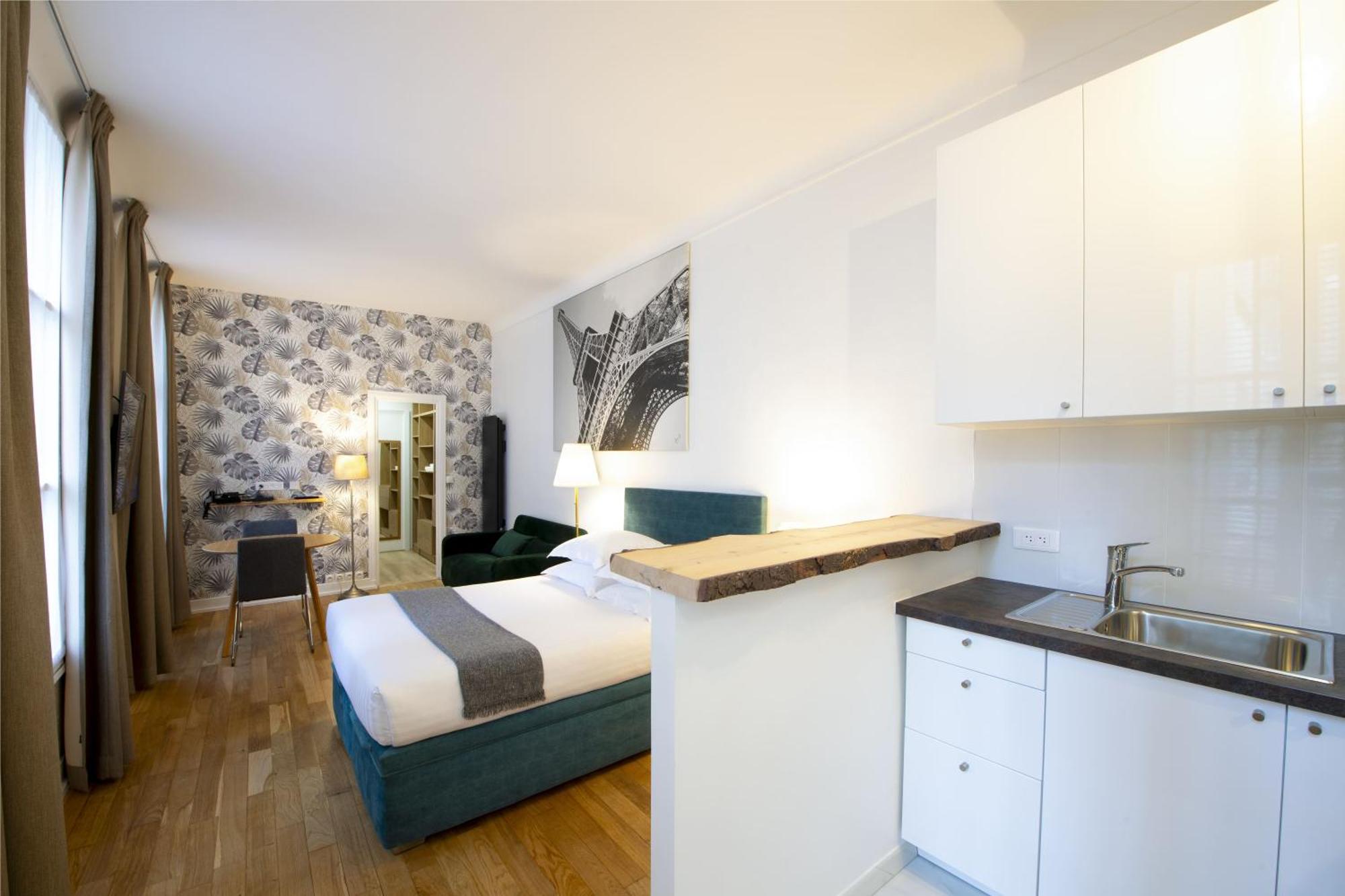 Apartments For Work In City Center Paris Exterior photo